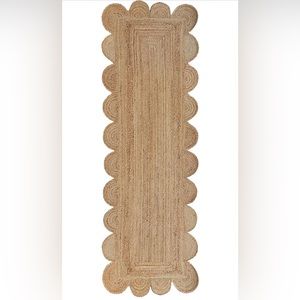 Scalloped Natural Jute Area Rug, Natural Color (2'X6')